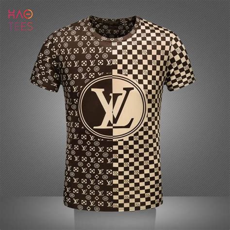 louis vuitton collezione con simboli colorati|Louis Vuitton t shirts.